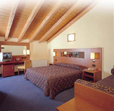 Imagen general del Hotel Hotel City, San Giovanni Lupatoto. Foto 3