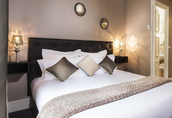 Imagen de la habitación del Hotel Hotel Claridge. Foto 12