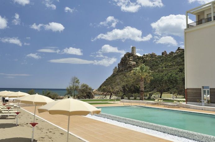 Imagen del bar/restaurante del Hotel Hotel Club Torre Salinas. Foto 6