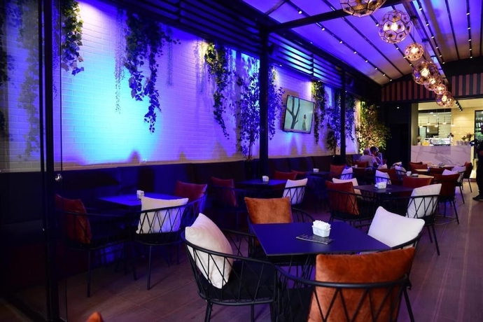 Imagen del bar/restaurante del Hotel Hotel Comfort. Foto 9