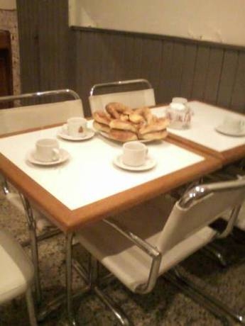 Imagen general del Hotel Hotel Constituyentes. Foto 16