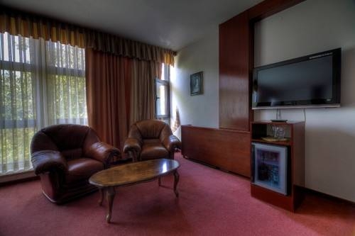 Imagen general del Hotel Hotel Consul. Foto 6