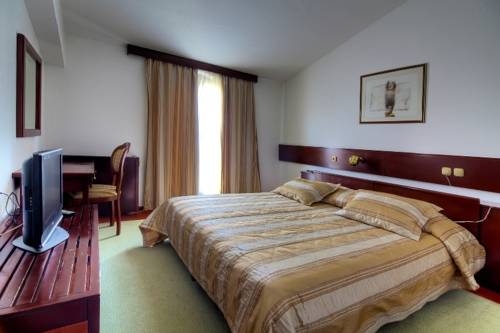 Imagen general del Hotel Hotel Consul. Foto 7