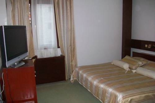 Imagen general del Hotel Hotel Consul. Foto 8