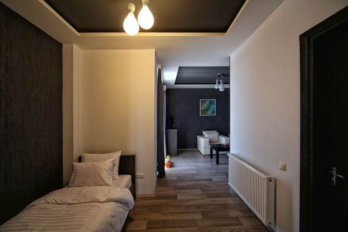 Imagen de la habitación del Hotel Hotel Continental, Kutaisi. Foto 2