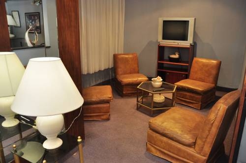 Imagen general del Hotel Hotel Corona. Foto 10