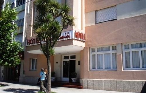 Imagen general del Hotel Hotel Corona. Foto 19