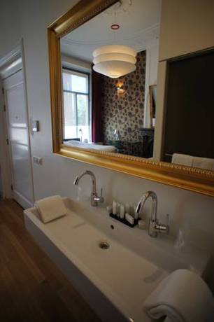 Imagen de la habitación del Hotel Hotel Corps De Garde. Foto 5