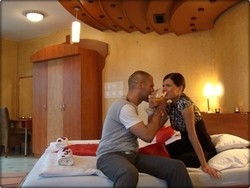 Imagen general del Hotel Hotel Corvin. Foto 3