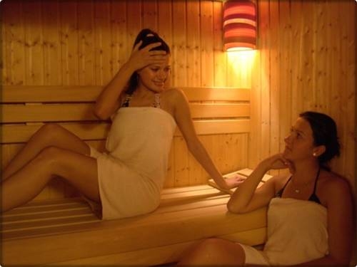 Imagen general del Hotel Hotel Corvin. Foto 6