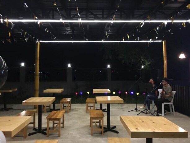 Imagen del bar/restaurante del Hotel Hotel Costa Brava. Foto 6