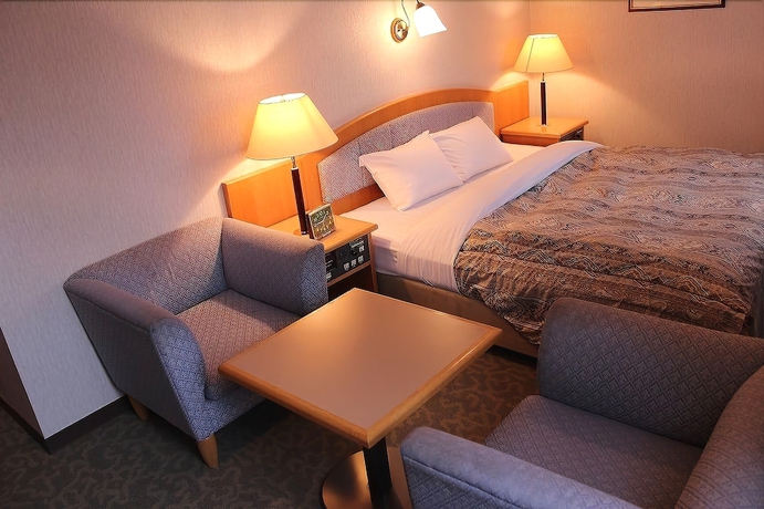 Imagen de la habitación del Hotel Hotel Crown Hills Takaoka. Foto 8