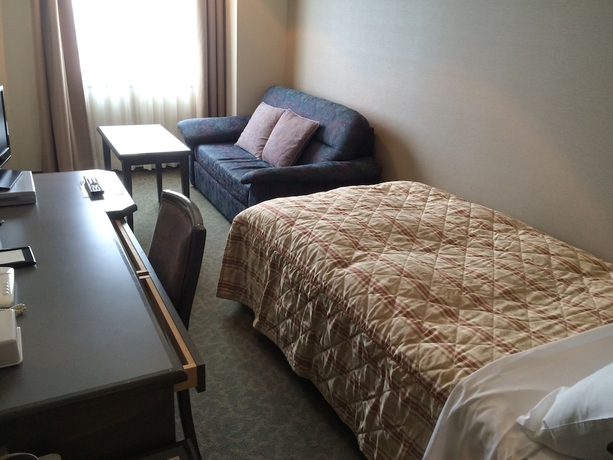 Imagen de la habitación del Hotel Hotel Crown Hills Takaoka. Foto 12