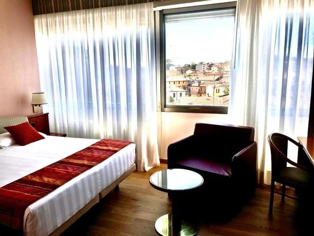 Imagen de la habitación del Hotel Hotel Crystal, Varese. Foto 16