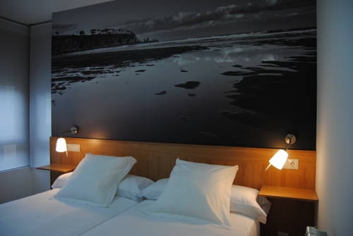 Imagen general del Hotel Hotel Dabeleira. Foto 7