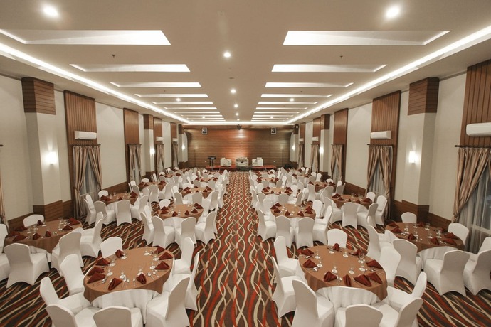 Imagen de los interiores del Hotel Hotel Dafam Pekalongan. Foto 9