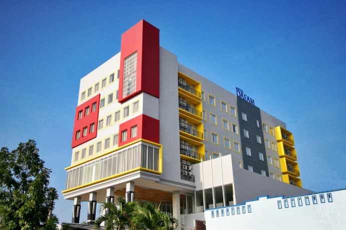 Imagen general del Hotel Hotel Dafam Pekalongan. Foto 2