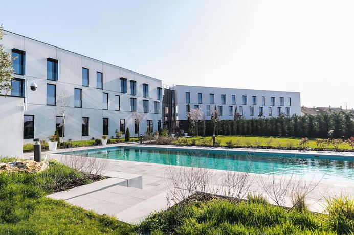 Imagen general del Hotel Hotel Dali Val d'Europe, Tapestry Collection by Hilton. Foto 1