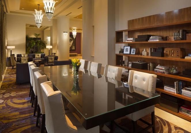 Imagen de los interiores del Hotel Hotel De Anza. Foto 8