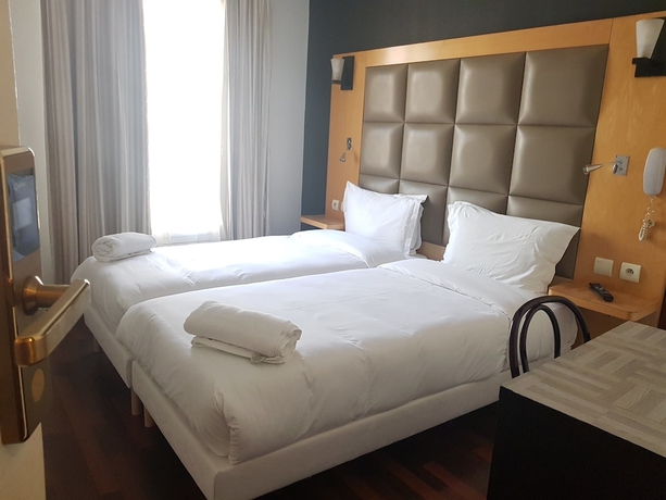 Imagen general del Hotel Hotel De France, Montmartre-Sacré Coeur. Foto 1