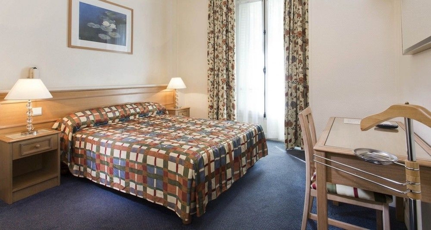 Imagen de la habitación del Hotel Hotel De Suez. Foto 8