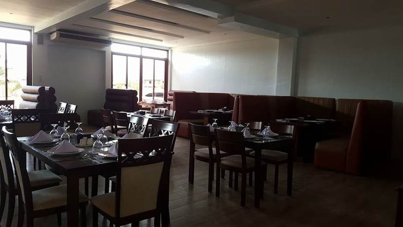 Imagen del bar/restaurante del Hotel Hotel De Susana and Resort. Foto 2