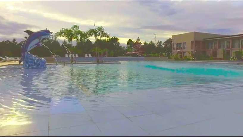 Imagen de la piscina del Hotel Hotel De Susana and Resort. Foto 17