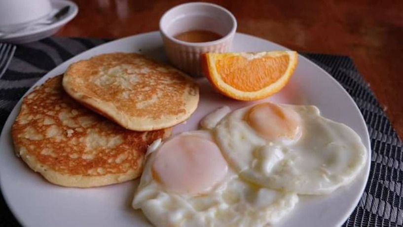 Imagen del bar/restaurante del Hotel Hotel De Susana and Resort. Foto 3