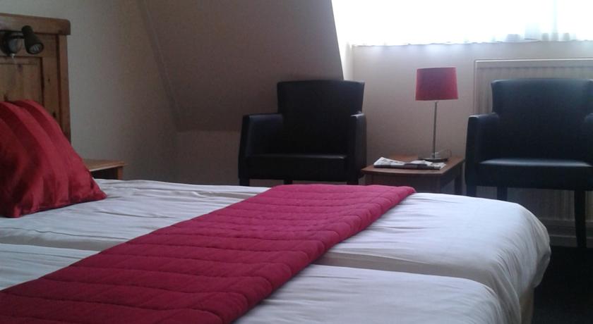 Imagen de la habitación del Hotel Hotel De Tjattel. Foto 4