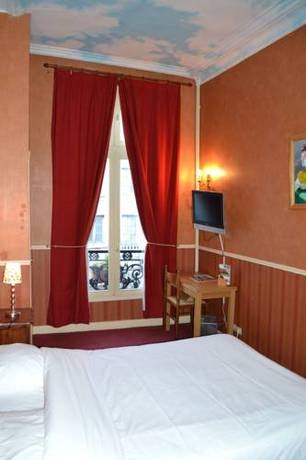 Imagen general del Hotel Hotel Des Carmes - Rouen. Foto 4