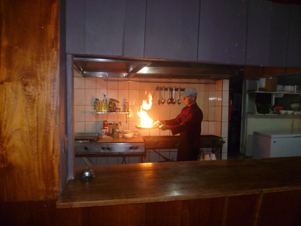 Imagen del bar/restaurante del Hotel Hotel Destinos Arenal. Foto 2