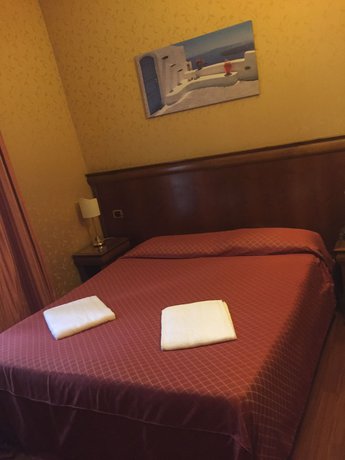 Imagen de la habitación del Hotel Hotel Divine Rome. Foto 7