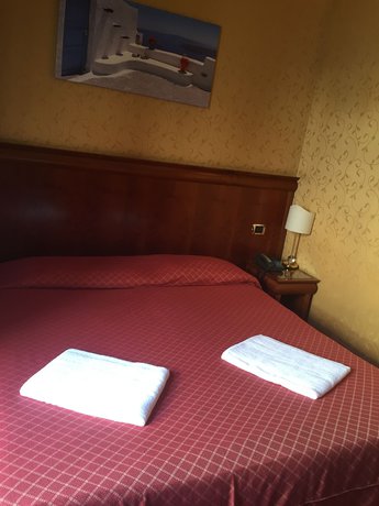 Imagen de la habitación del Hotel Hotel Divine Rome. Foto 12