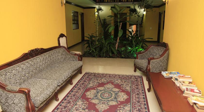 Imagen de los interiores del Hotel Hotel Do&ntilde;a In&eacute;s. Foto 8