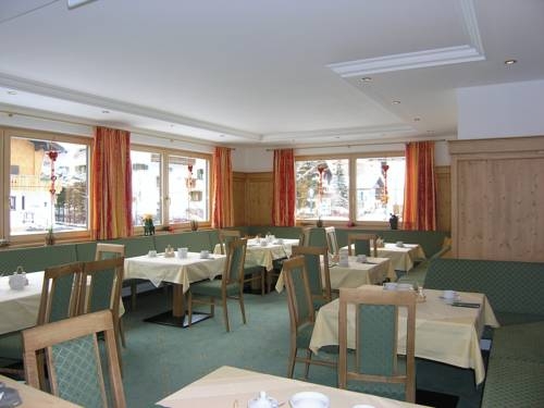 Imagen general del Hotel Hotel Dr. Otto Murr. Foto 47