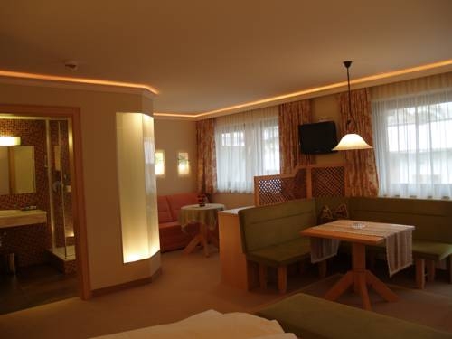 Imagen de la habitación del Hotel Hotel Edelweiss, Saalbach-Hinterglemm . Foto 56