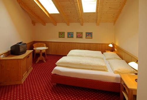 Imagen general del Hotel Hotel Edenlehen. Foto 58