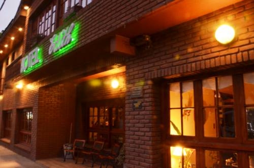 Imagen general del Hotel Hotel Edith. Foto 19