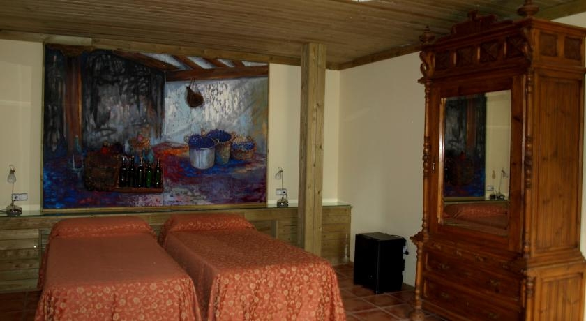 Imagen de la habitación del Hotel Hotel El Jou. Foto 3