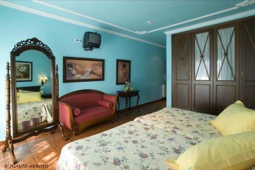 Imagen general del Hotel Hotel El Pescador. Foto 2