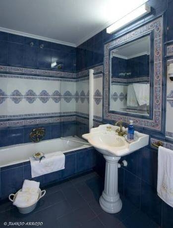 Imagen general del Hotel Hotel El Pescador. Foto 3