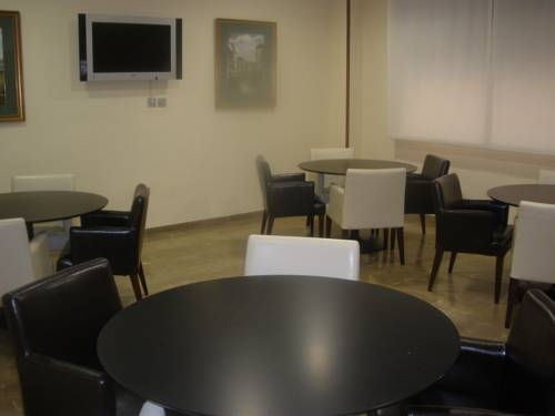 Imagen general del Hotel Hotel Elena María. Foto 2