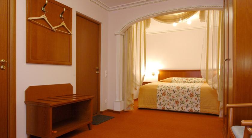 Imagen de la habitación del Hotel Hotel Emona. Foto 6