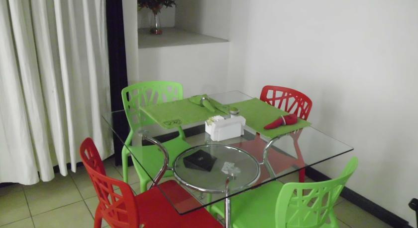 Imagen de los interiores del Hotel Hotel Eskalima. Foto 9