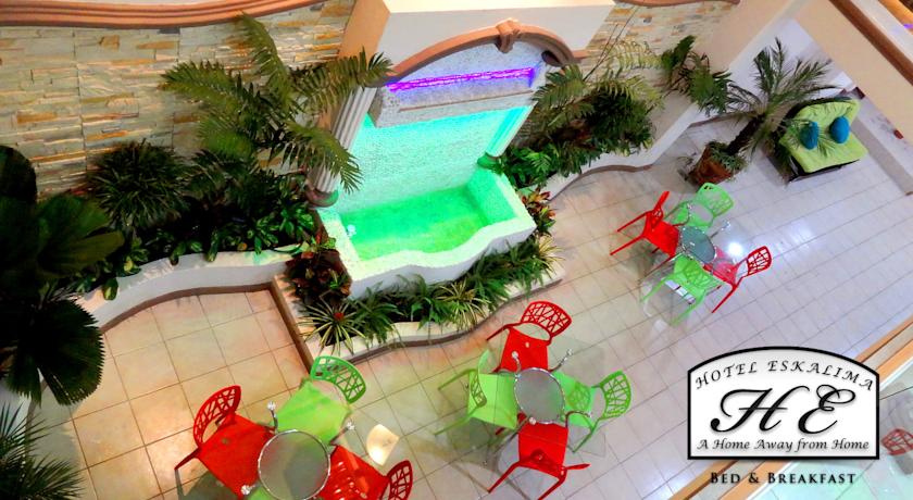 Imagen del bar/restaurante del Hotel Hotel Eskalima. Foto 2