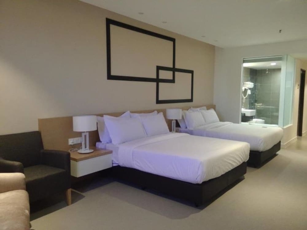 Imagen de la habitación del Hotel Hotel Excelsior, Kampung Jawa. Foto 12