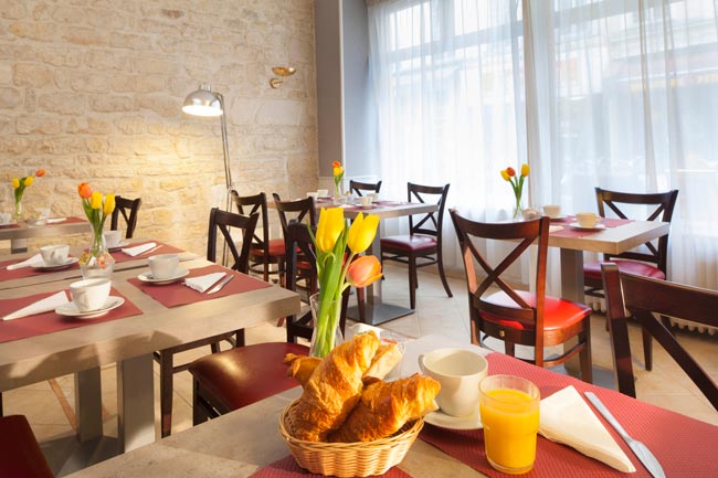 Imagen del bar/restaurante del Hotel Hotel Excelsior, París. Foto 5