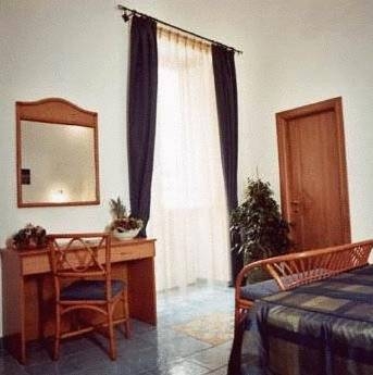 Imagen general del Hotel Hotel Floridiana. Foto 8