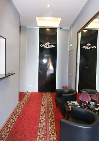 Imagen de los interiores del Hotel Hotel Flowers. Foto 18