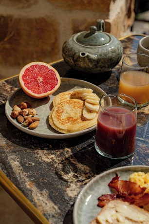 Imagen del bar/restaurante del Hotel Hotel Fort St Laurent Lyon - Handwritten Collection. Foto 4